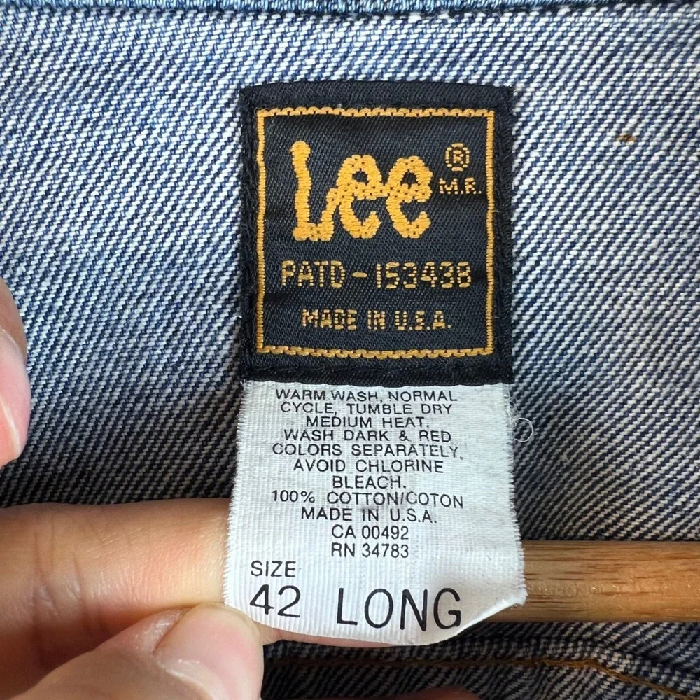 Vintage Lee Riders Denim Jacket Mens 42 Long Made in USA Blue Trucker Distressed